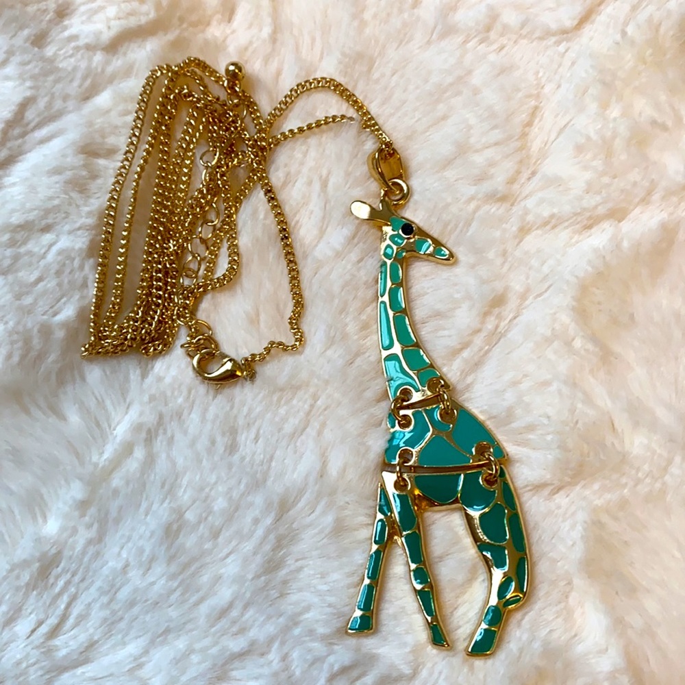 Long Necklace with Giraffe Pendent 🦒